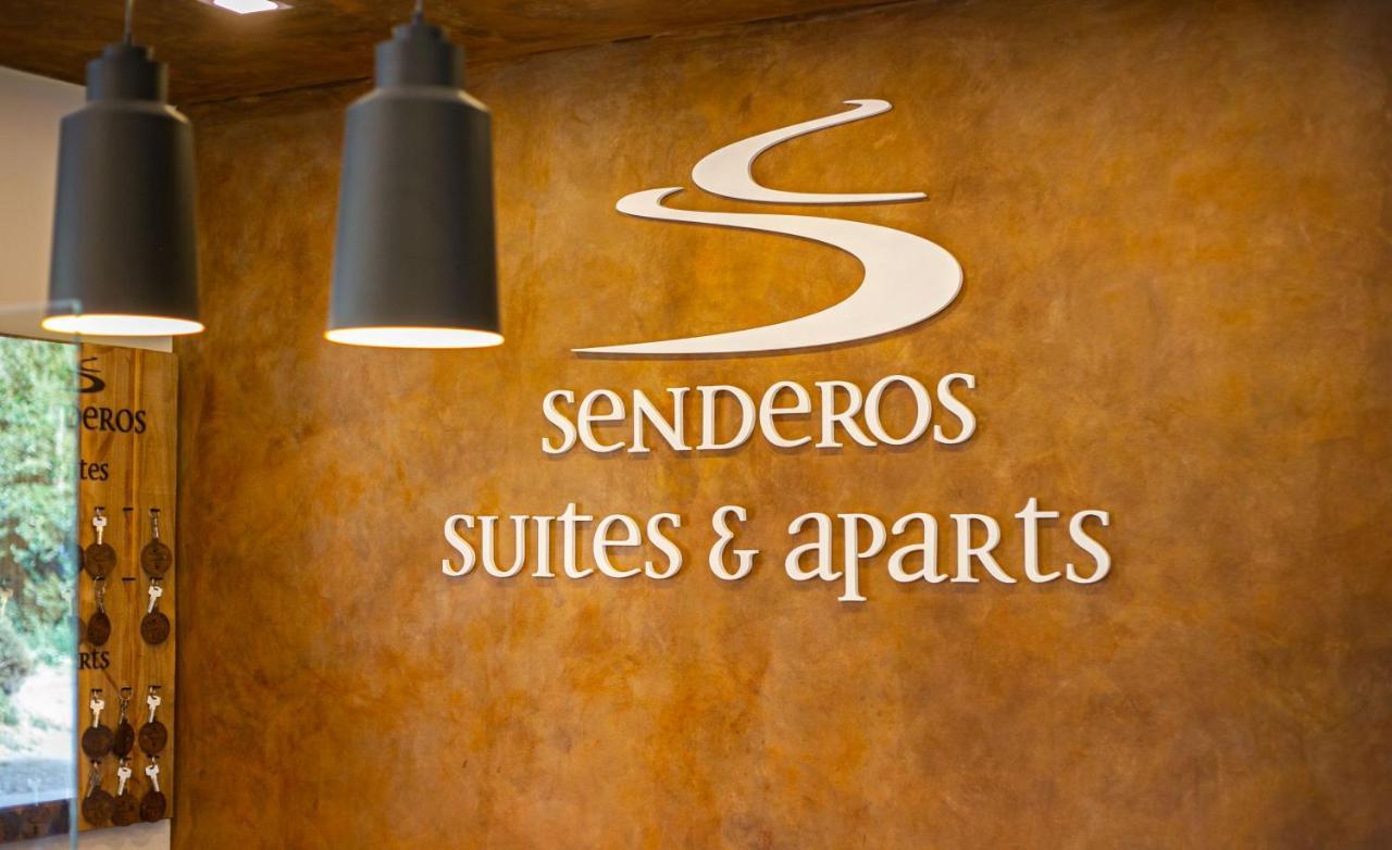 Senderos Aparts & Suites El Chalten Exterior foto